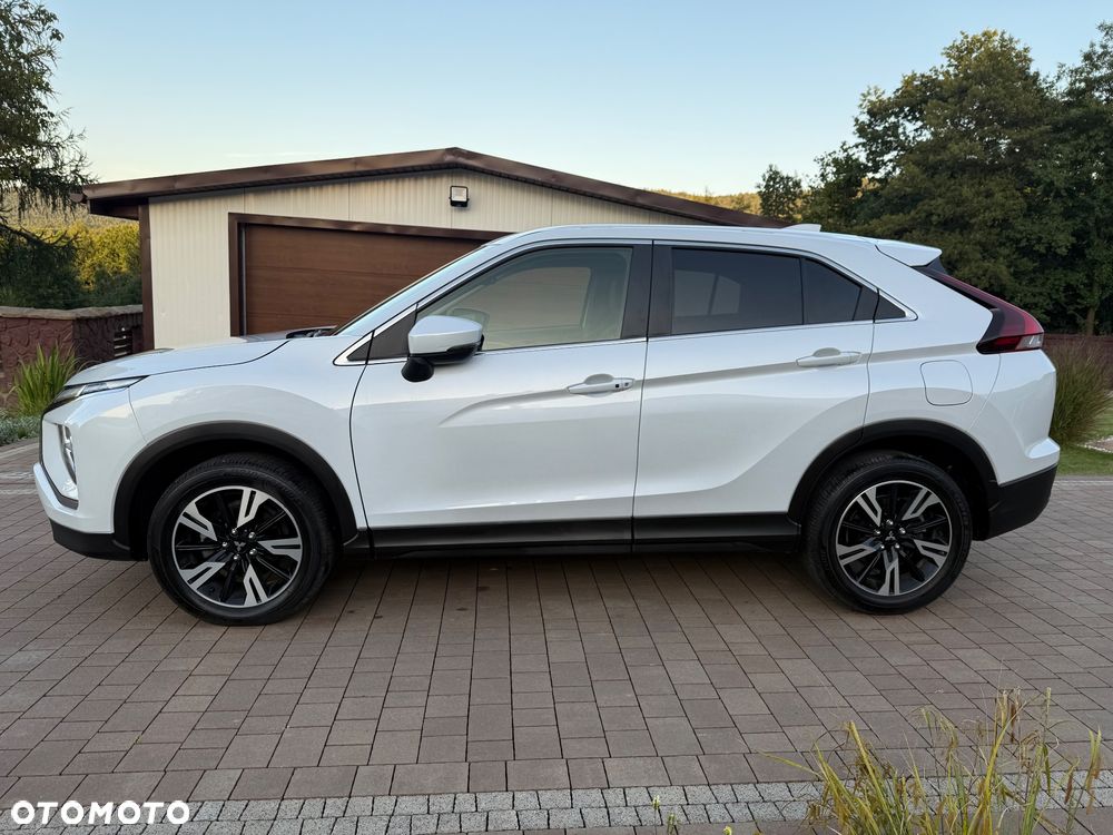 Mitsubishi Eclipse Cross - 11