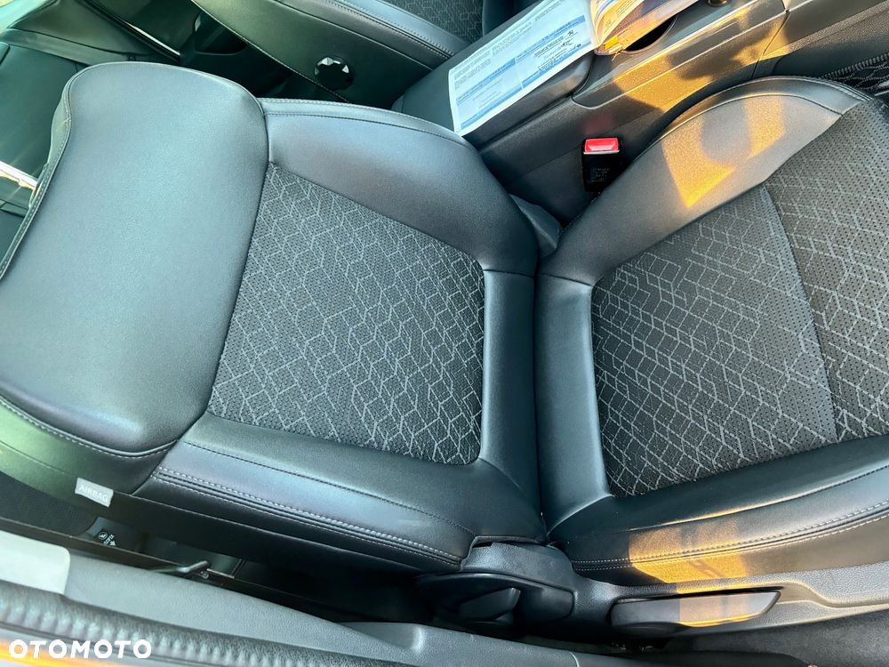 Peugeot 3008 HDi FAP 115 Allure - 16