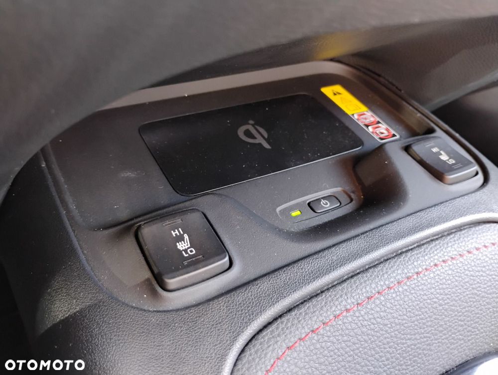 Toyota Corolla 2.0 Hybrid GR Sport Dynamic - 10