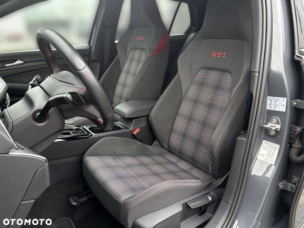 Volkswagen Golf 2.0 TSI GTI DSG - 10