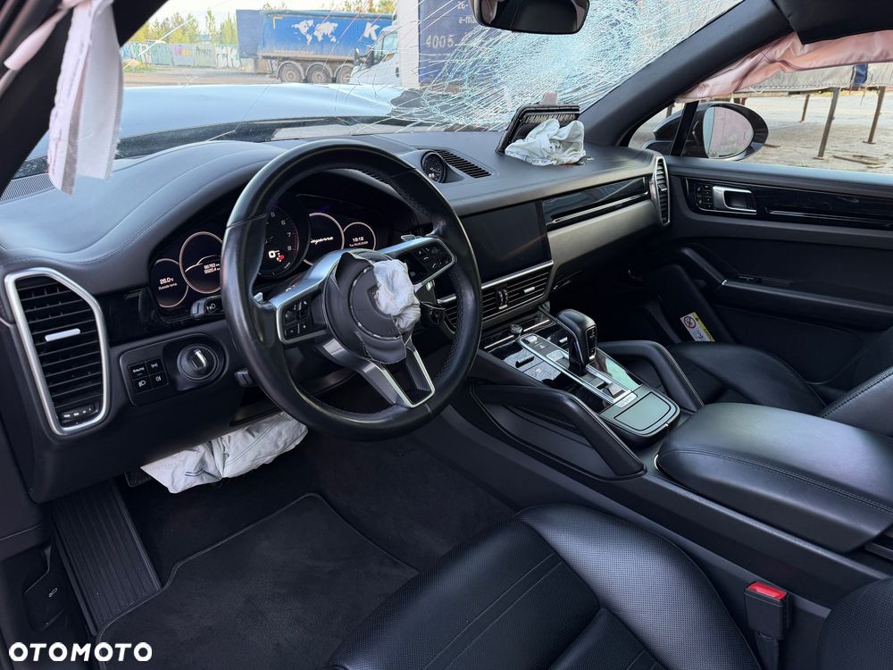 Porsche Cayenne E-Hybrid Tiptronic S Platinum Edition - 21