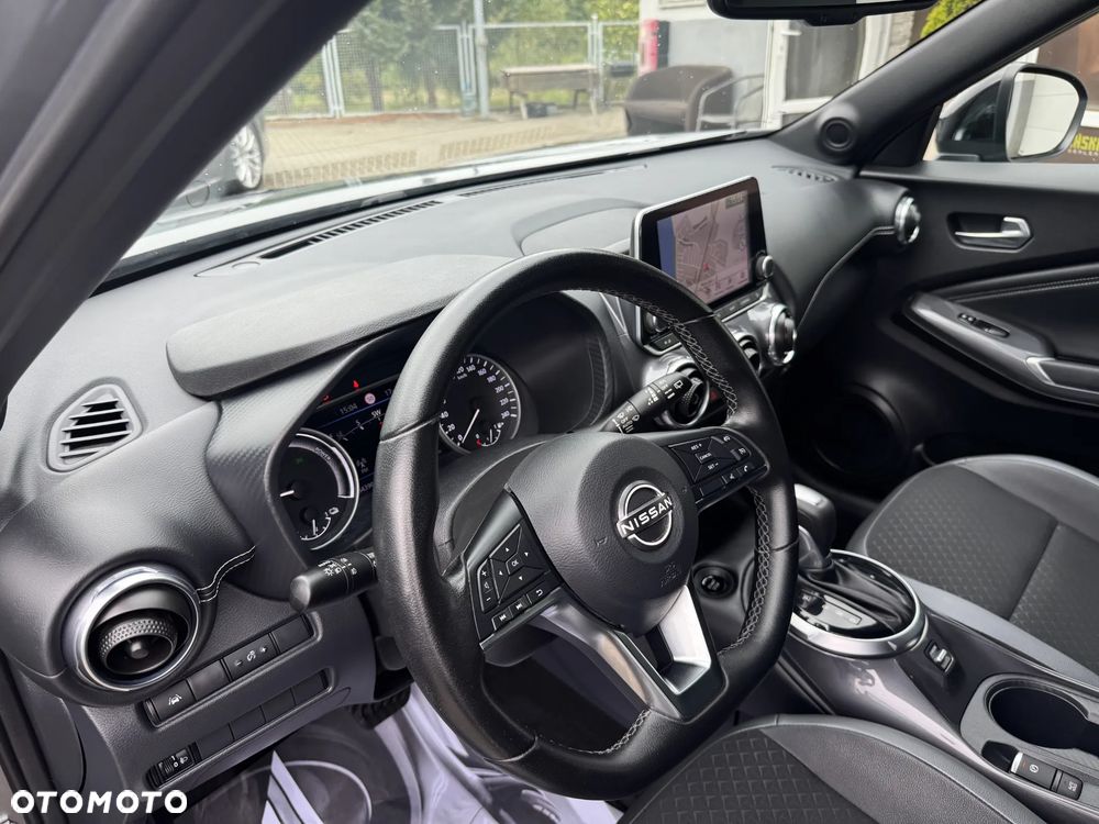 Nissan Juke 1.6 Hybrid N-Connecta AMT - 23