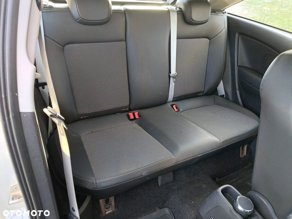 Opel Corsa 1.2 16V Enjoy - 7