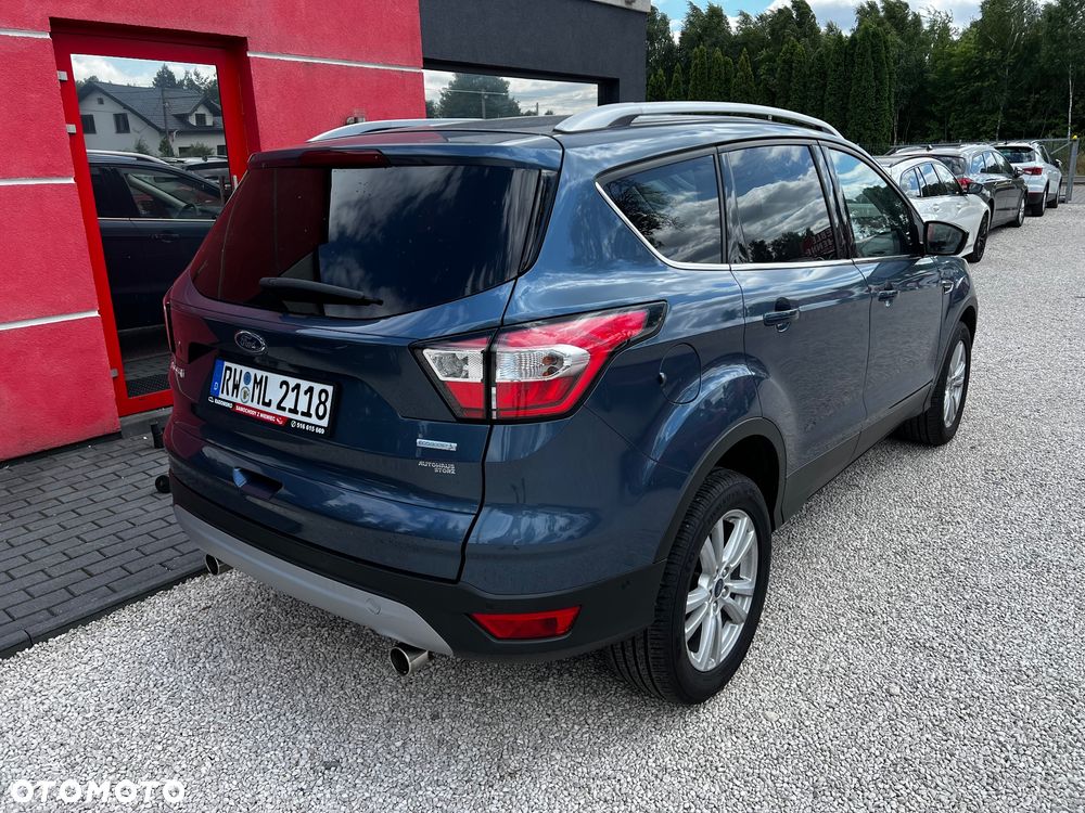 Ford Kuga 1.5 EcoBoost 2x4 Titanium - 2