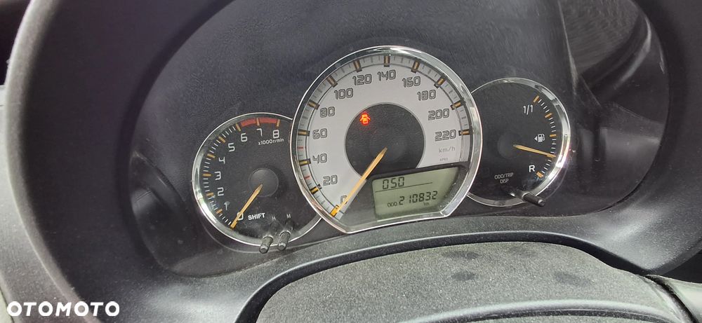 Toyota Yaris - 17