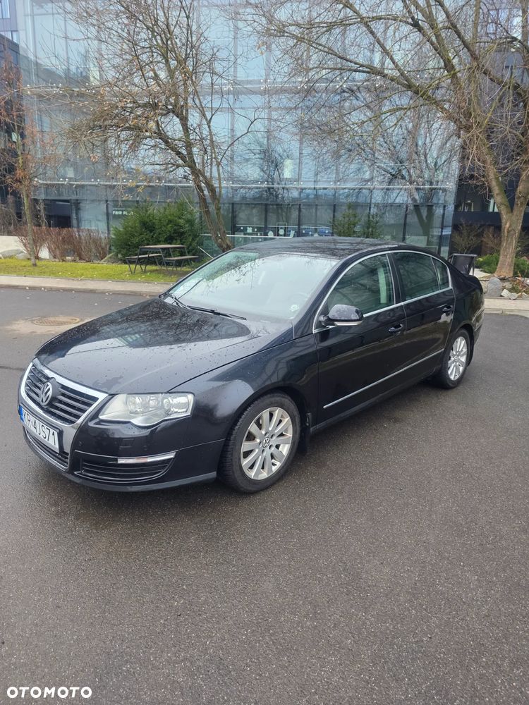 Volkswagen Passat 1.8 TSI Comfortline - 3