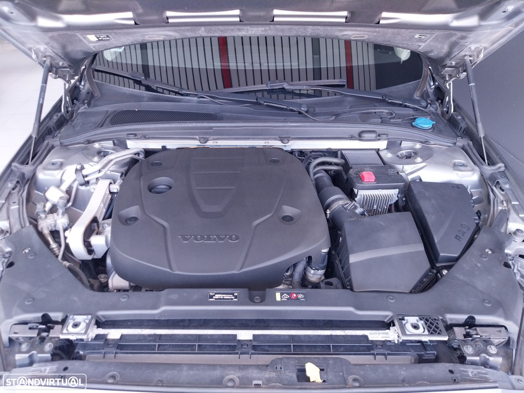 Volvo V60 2.0 D3 Momentum - 15