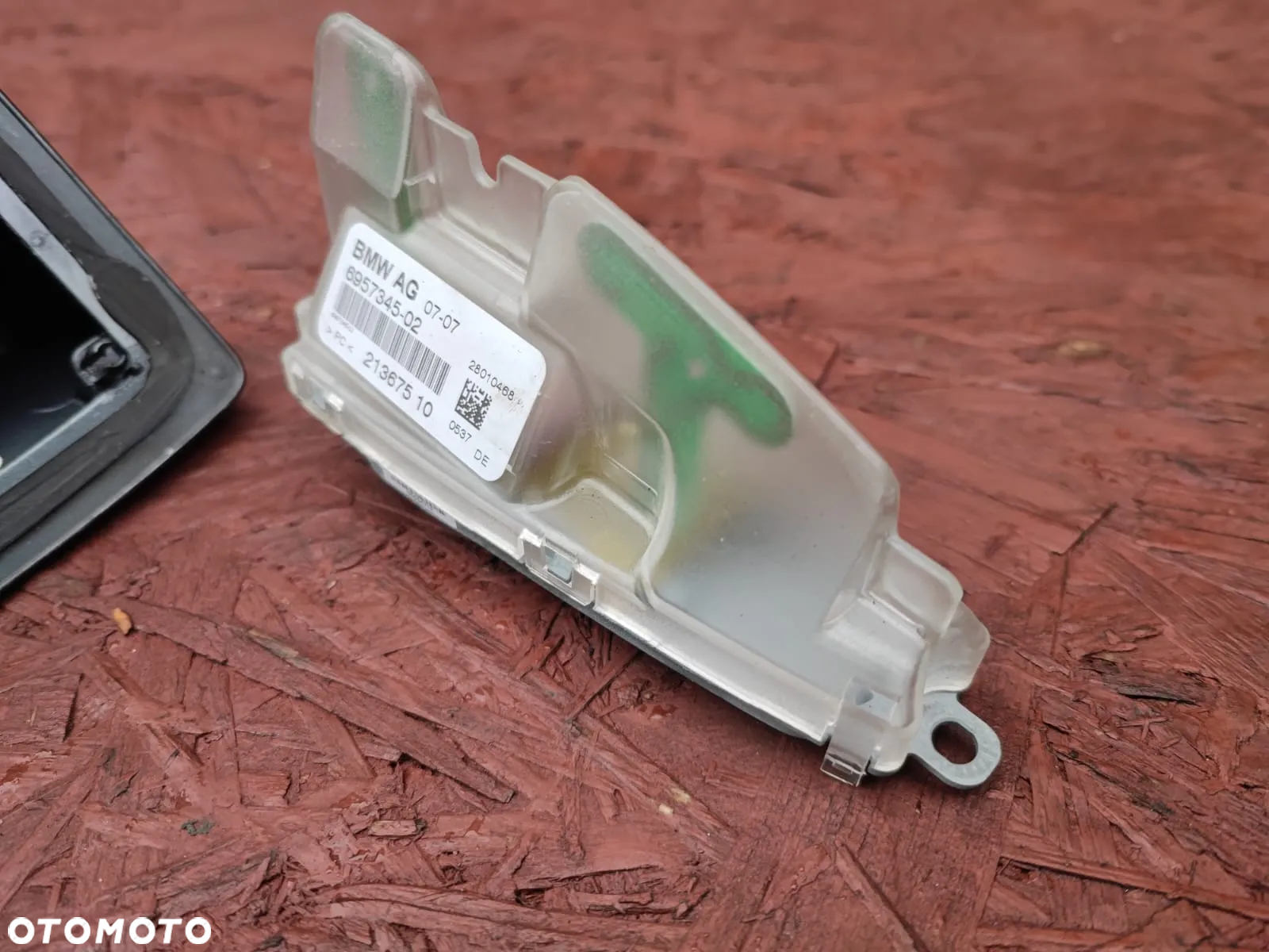 BMW E60 / E60 LCI / E61 / E61 LCI / E65 / E66. ORYGINALNA ANTENA DACHOWA / ANTENA RADIA (REKIN) +  MODUŁ RADIA O NR: 6 957 345 / 6 913 288 / 0 306 034 / 0 399 273 OEM. SPRAWNA W 100%. - 5