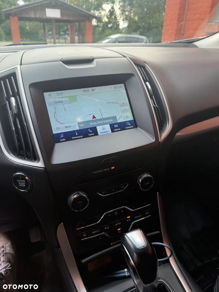 Ford Edge - 13