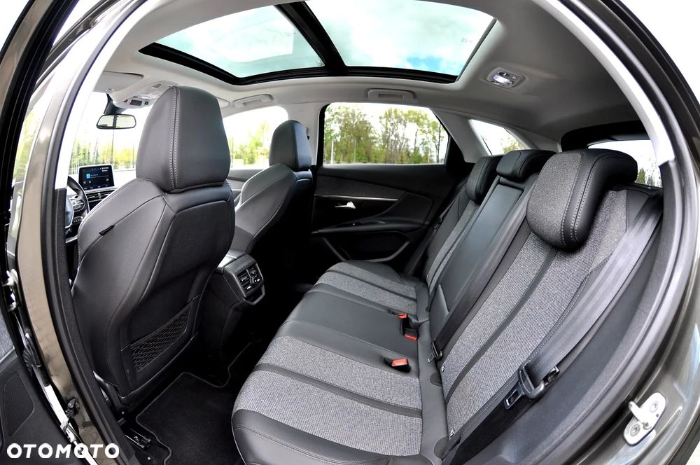 Peugeot 3008 1.2 PureTech Allure S&S - 20