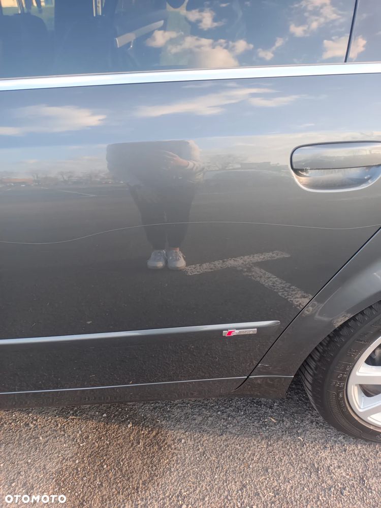 Audi A4 Avant 1.8T - 23