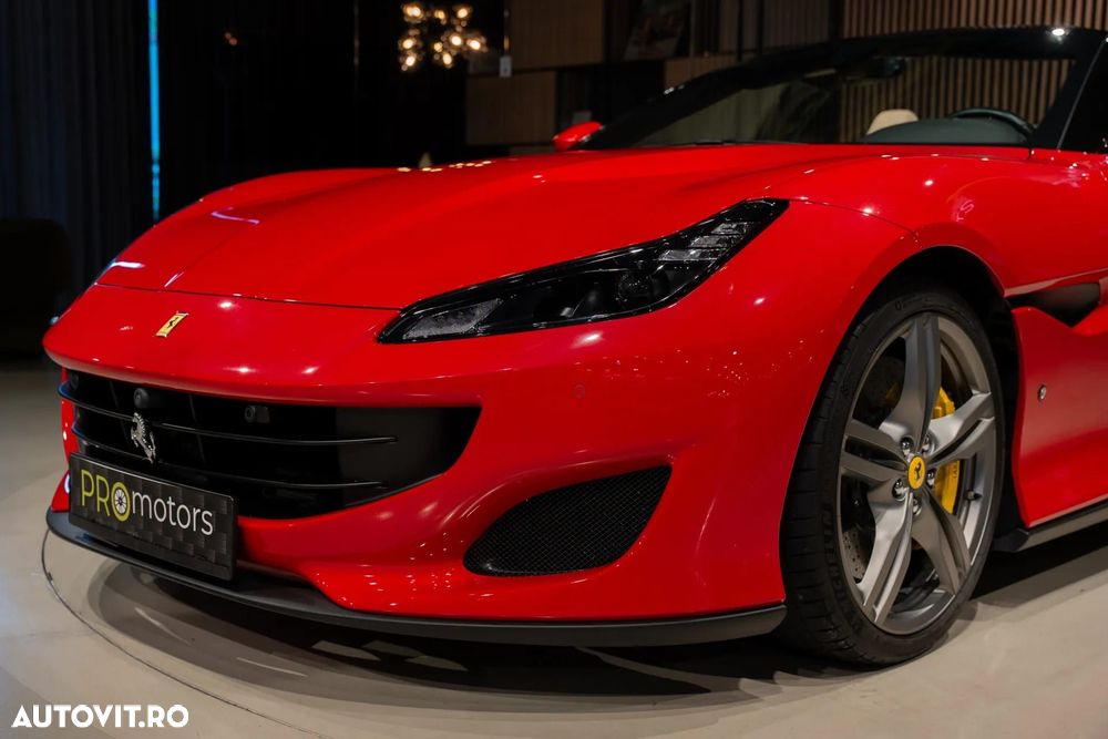 Ferrari Portofino - 8