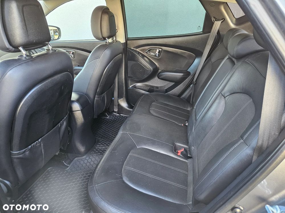 Hyundai ix35 1.7 CRDi Premium 2WD - 12