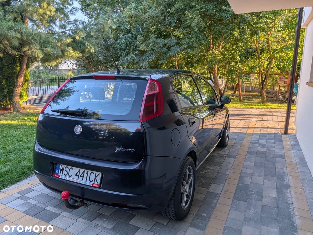Fiat Grande Punto - 4