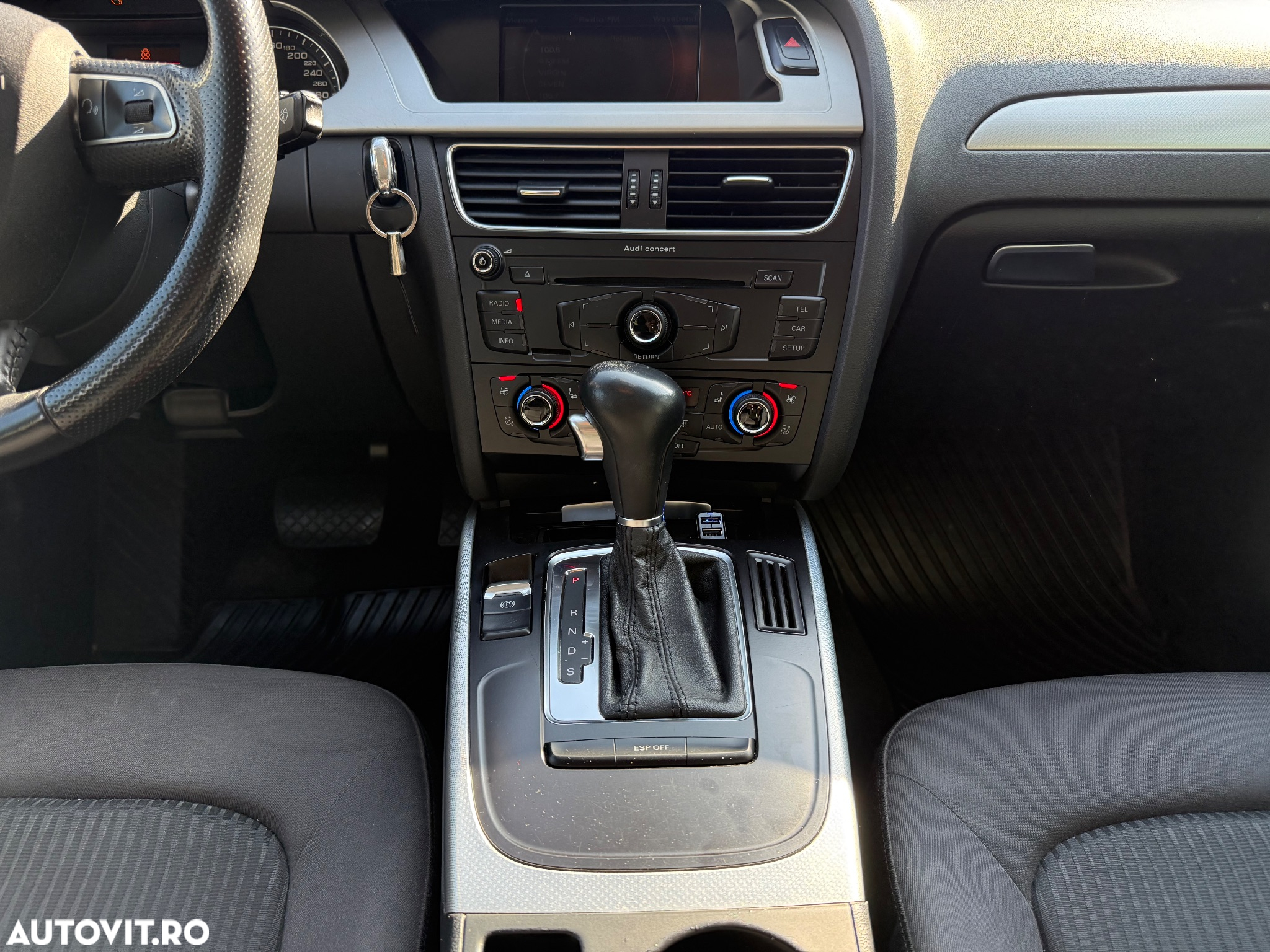 Audi A4 1.8 T Aut - 14