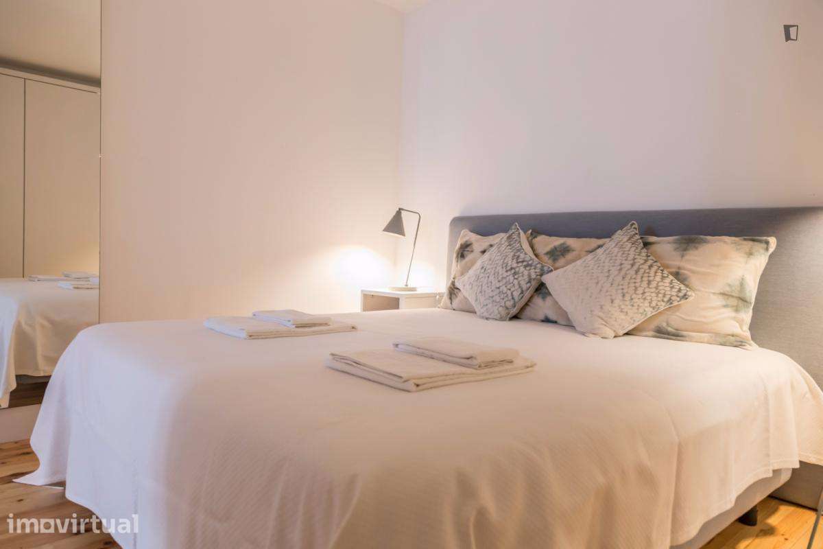 Apartamento com 1 quartos - localizado em Bairro Alto Lisbon - Grande imagem: 2/11