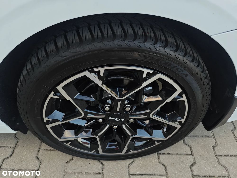 Kia Ceed - 22