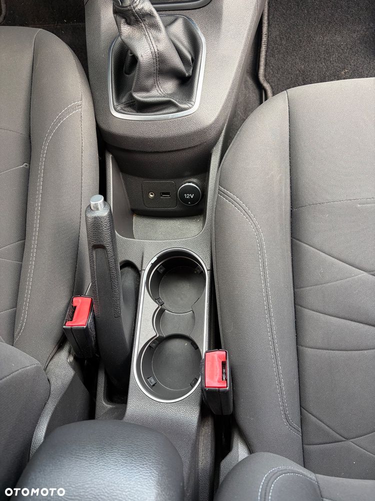 Ford Fiesta 1.4 Titanium EU5 - 10