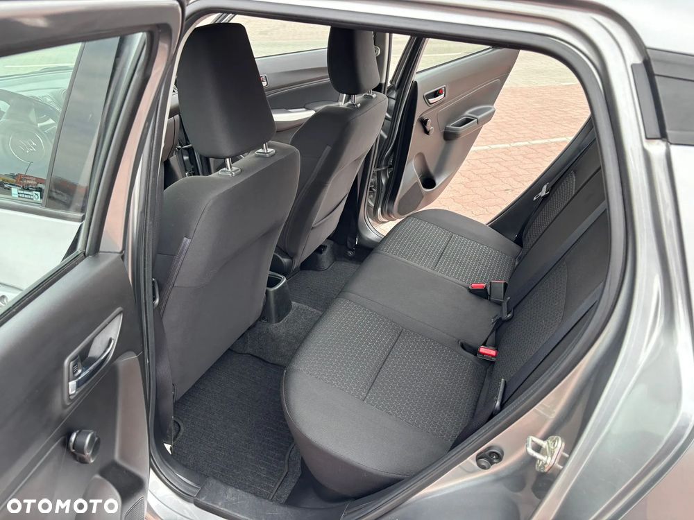 Suzuki Swift 1.2 Dualjet SHVS Premium CVT - 16