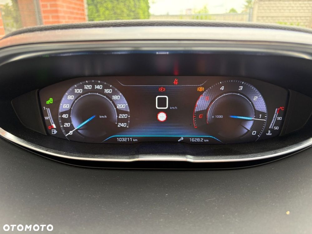 Peugeot 5008 1.5 BlueHDi Allure S&S - 9