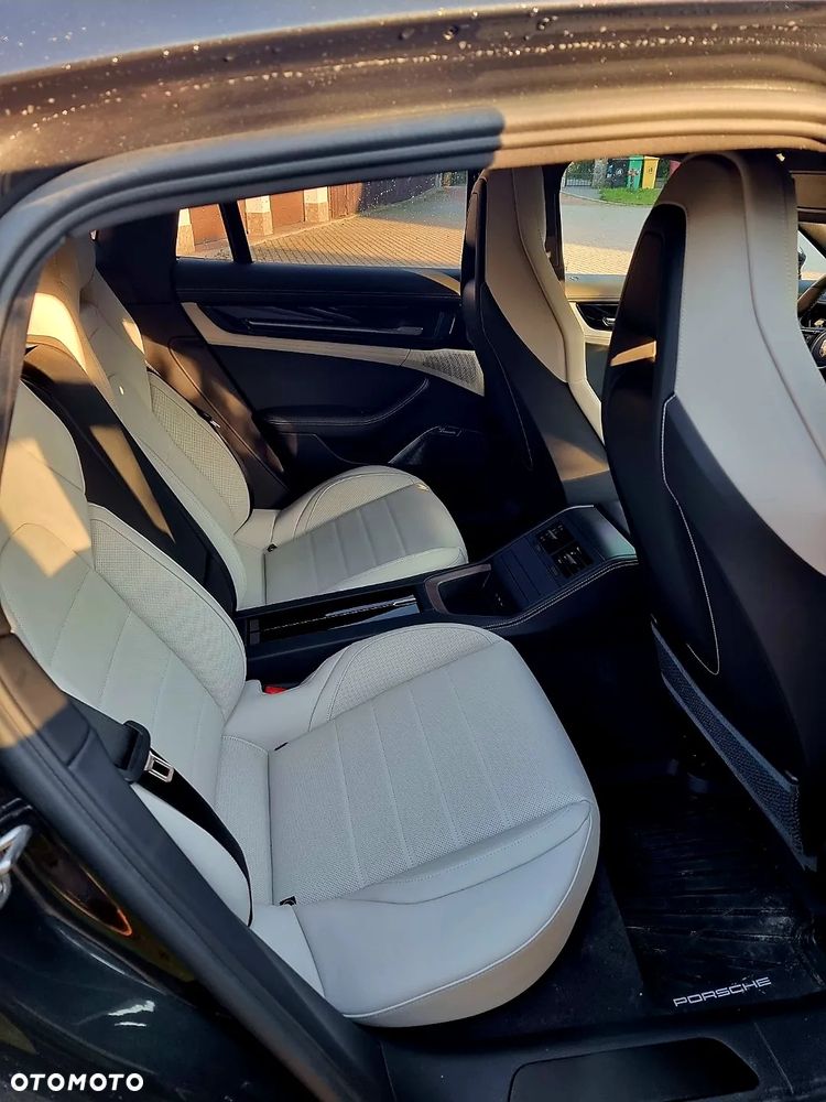 Porsche Panamera - 10