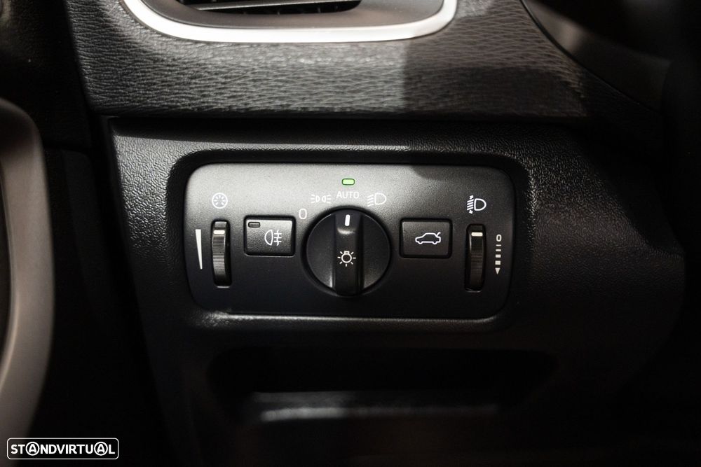 Volvo V40 2.0 D2 Momentum - 15