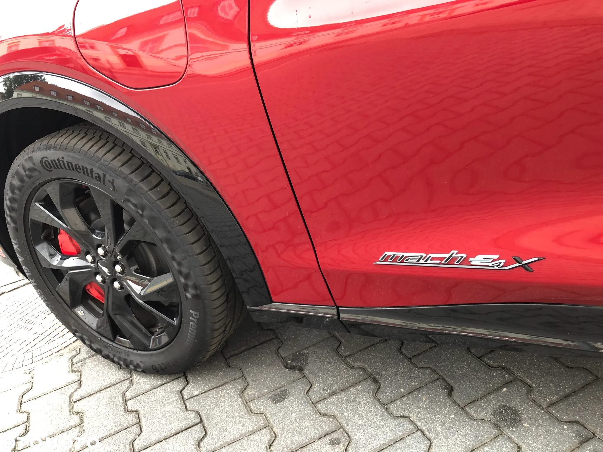 Ford Mustang Mach-E 98kWh AWD Premium - 8