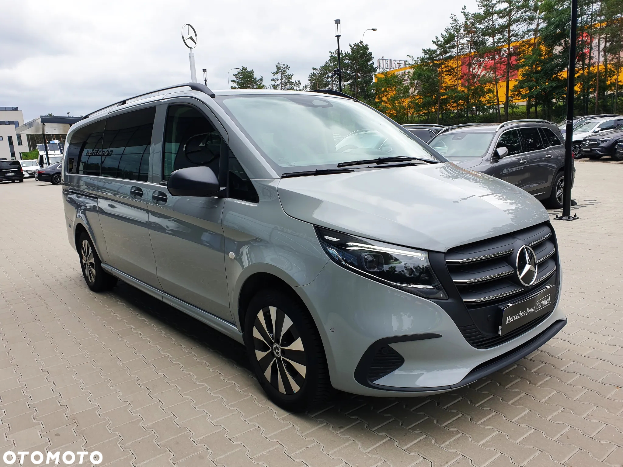 Mercedes-Benz Vito Tourer 116 CDI L3 Select 4x4 9G-Tronic 447.705 - 3