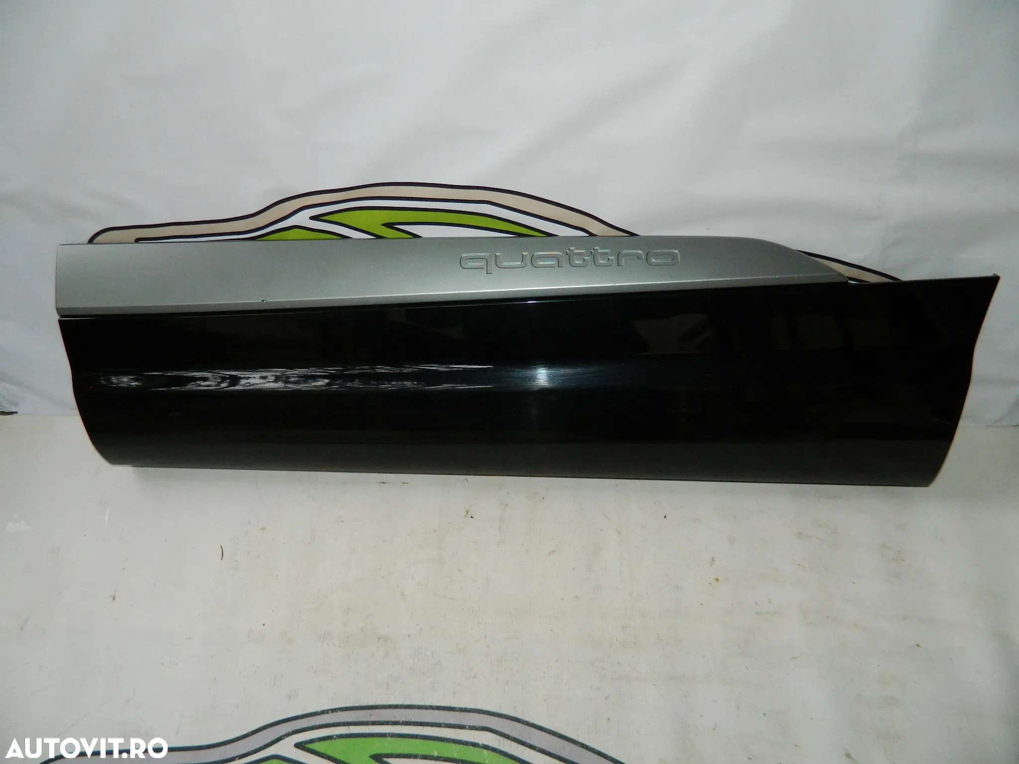 Bandou usa stanga spate Audi Q7 model 2017-2019 cod 4M0853969F - 2