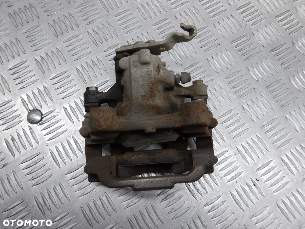 VW GOLF VI KOMBI 08-16 1.6 TDI ZACISK HAMULCOWY PRAWY TYŁ TYLNY - 3