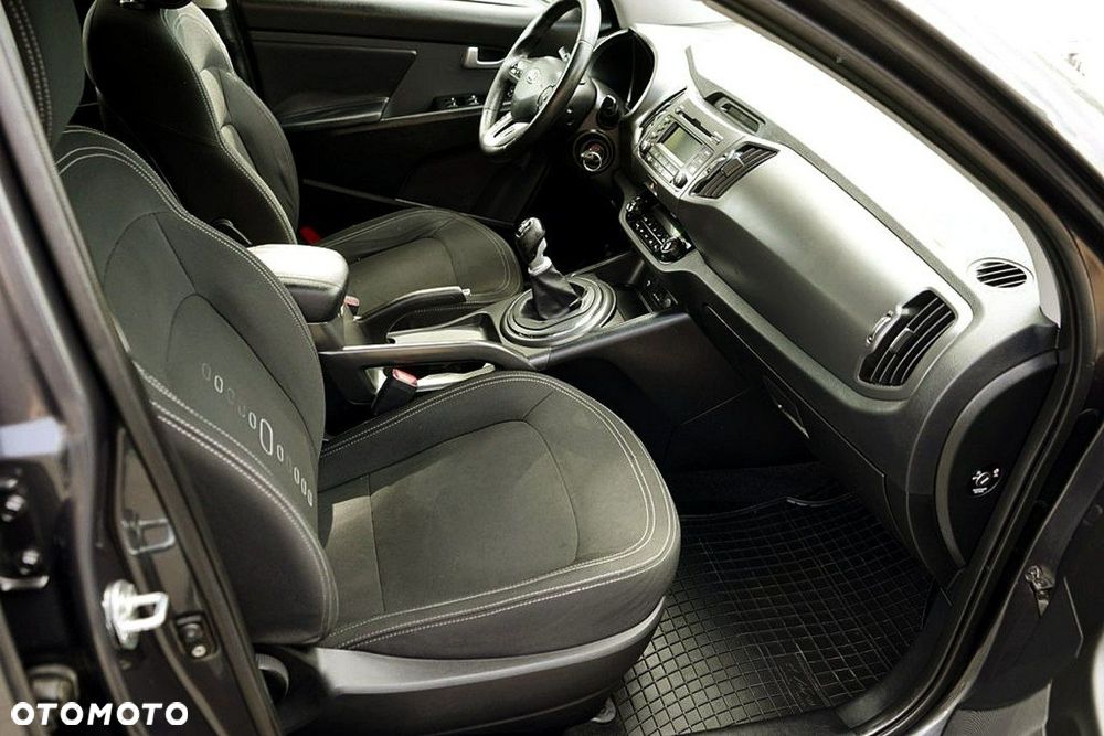Kia Sportage - 16
