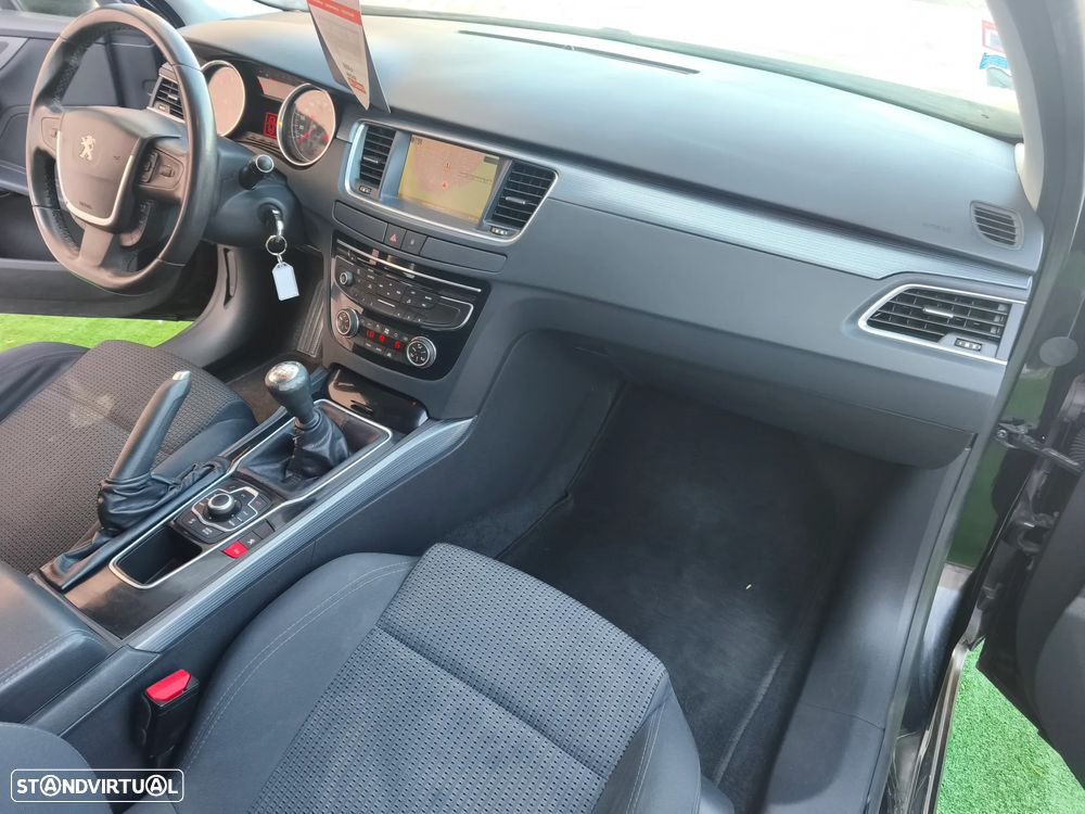 Peugeot 508 SW 2.0 HDi Allure 119g - 16