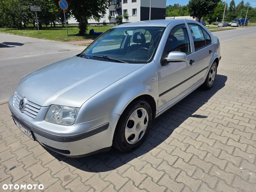Volkswagen Bora 1.9 TDI Comfortline - 19