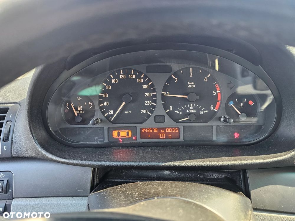 BMW Seria 3 320d - 14