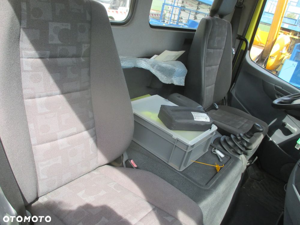 Mercedes-Benz Wumag WT230 - 16