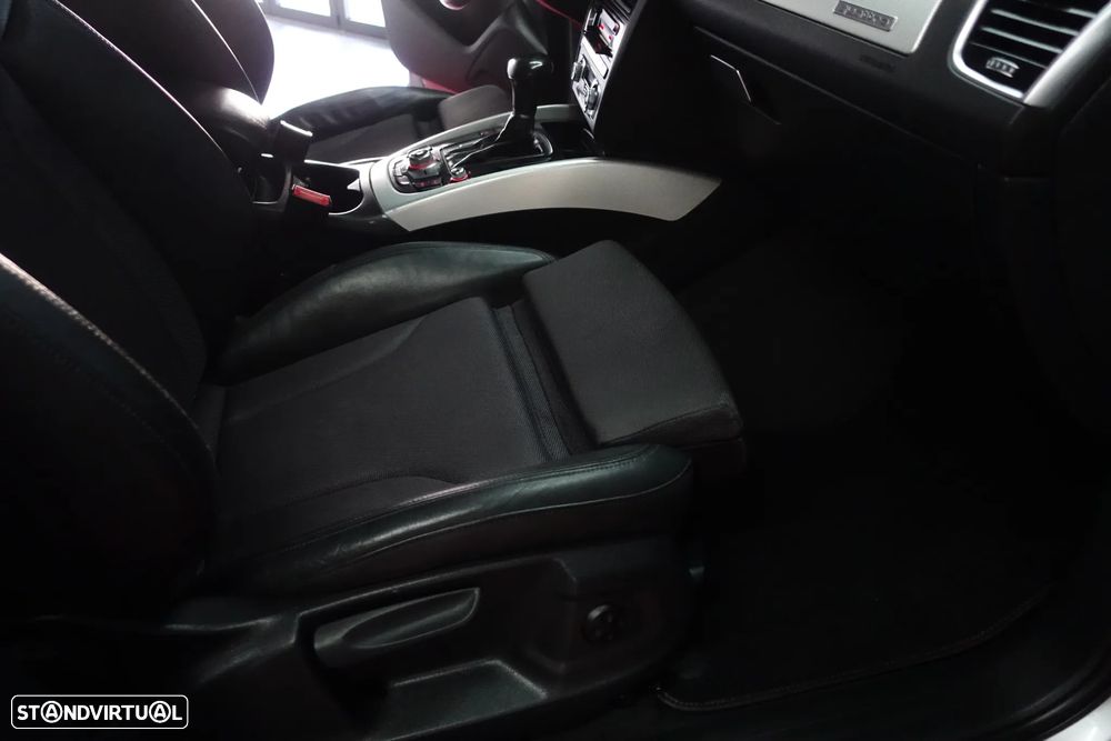 Audi Q5 2.0 TDI quattro S-line S-tronic - 41