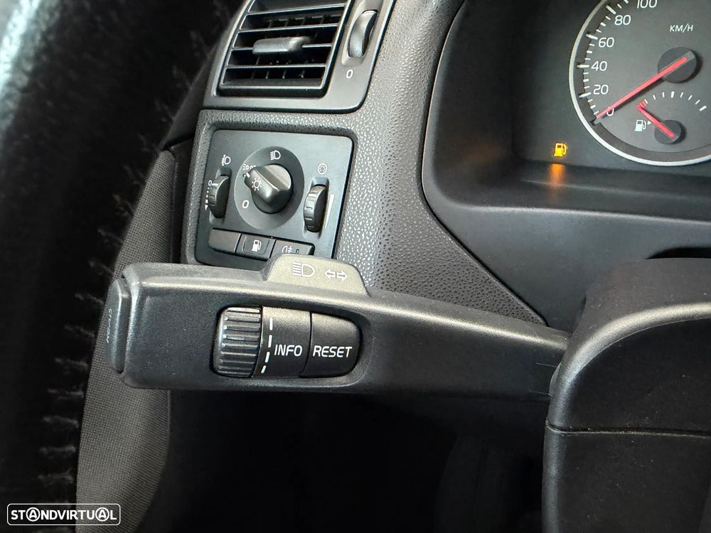 Volvo S40 2.0 D Nível 1 - 30