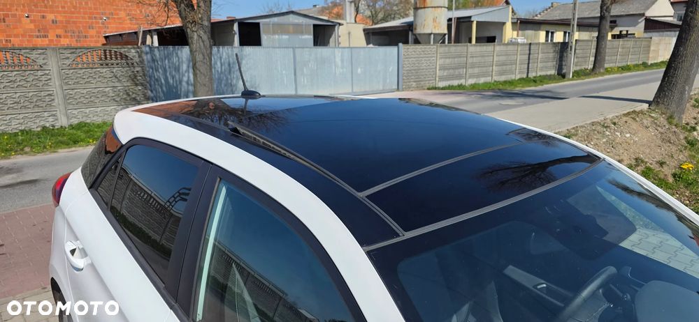 Hyundai i20 blue 1.0 T-GDI Sport - 12