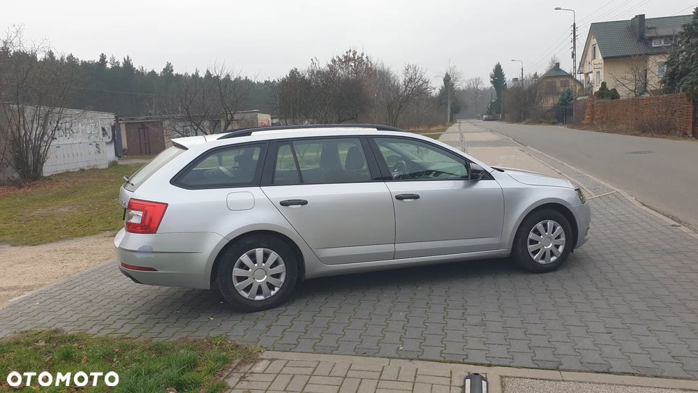 Skoda Octavia - 8