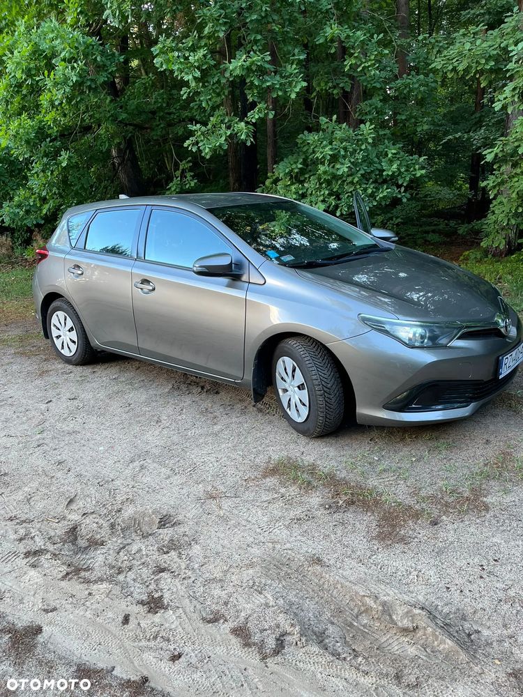 Toyota Auris 1.6 Active - 1