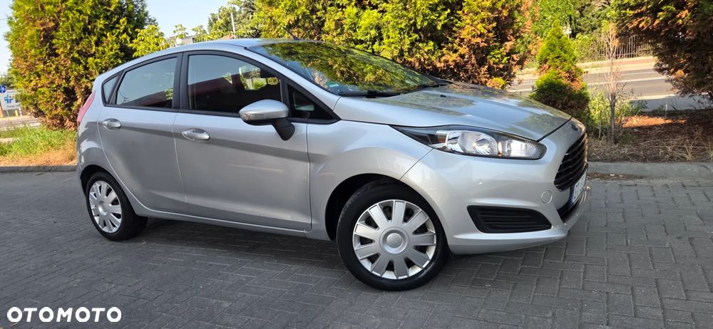 Ford Fiesta 1.25 Platinium X - 22