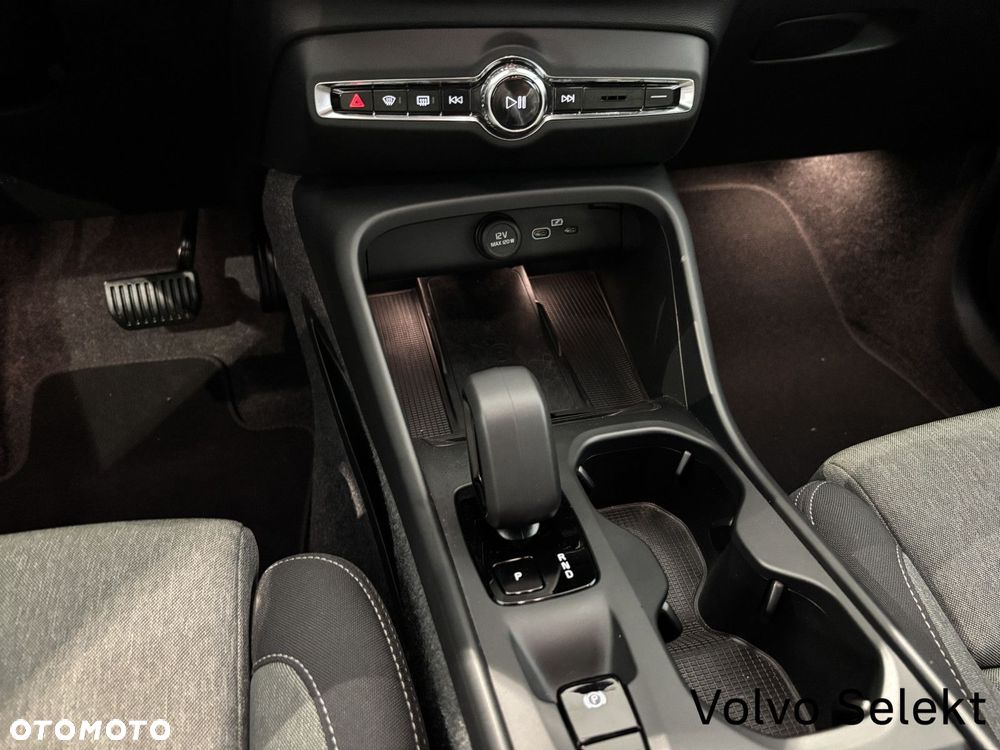 Volvo XC 40 - 16