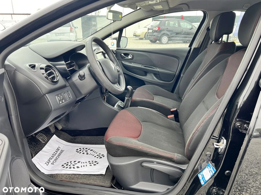 Renault Clio - 10