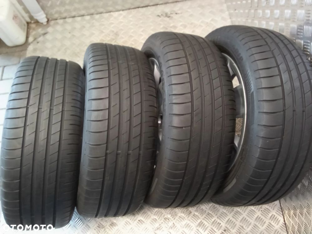 Koła Skoda Scala Kamiq Fabia Vw T-Cross Taigo 6Jx16 et30 5x100 - 8
