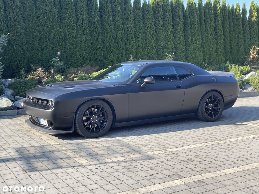 Dodge Challenger 6.4 Scat Pack - 1