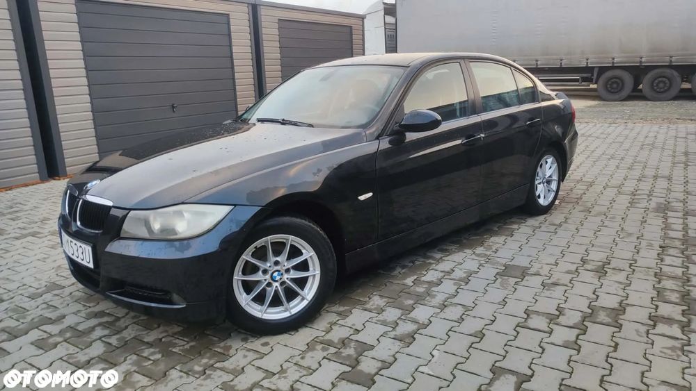 BMW Seria 3 318i - 2
