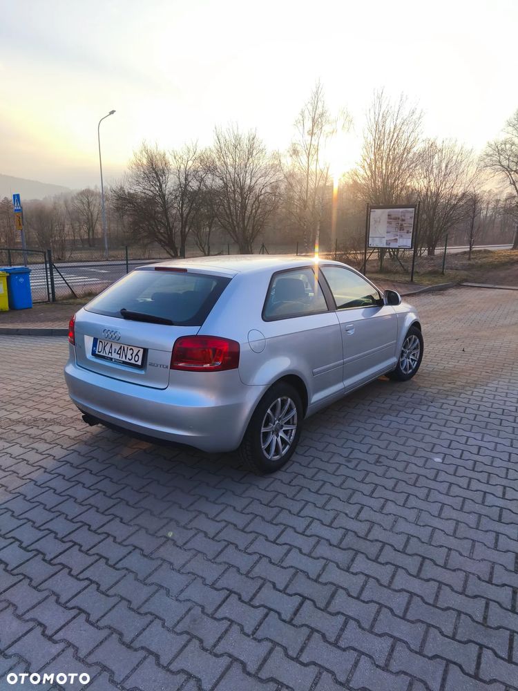 Audi A3 3-drzwiowe 2.0 TDI Ambiente - 6