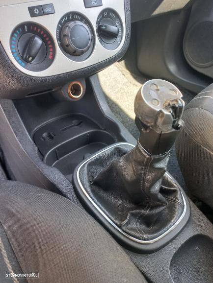 Opel Corsa 1.3 CDTI Enjoy EcoFLEX - 3