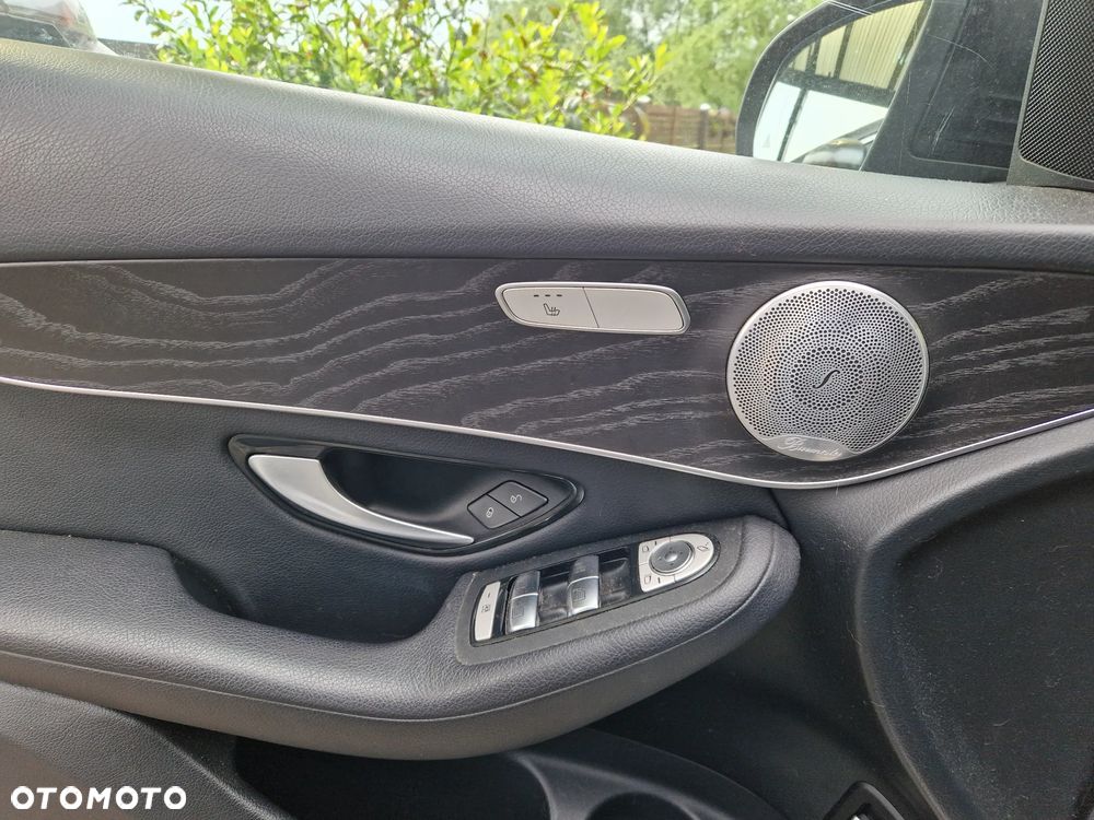 Mercedes-Benz GLC 220 d 4-Matic - 9