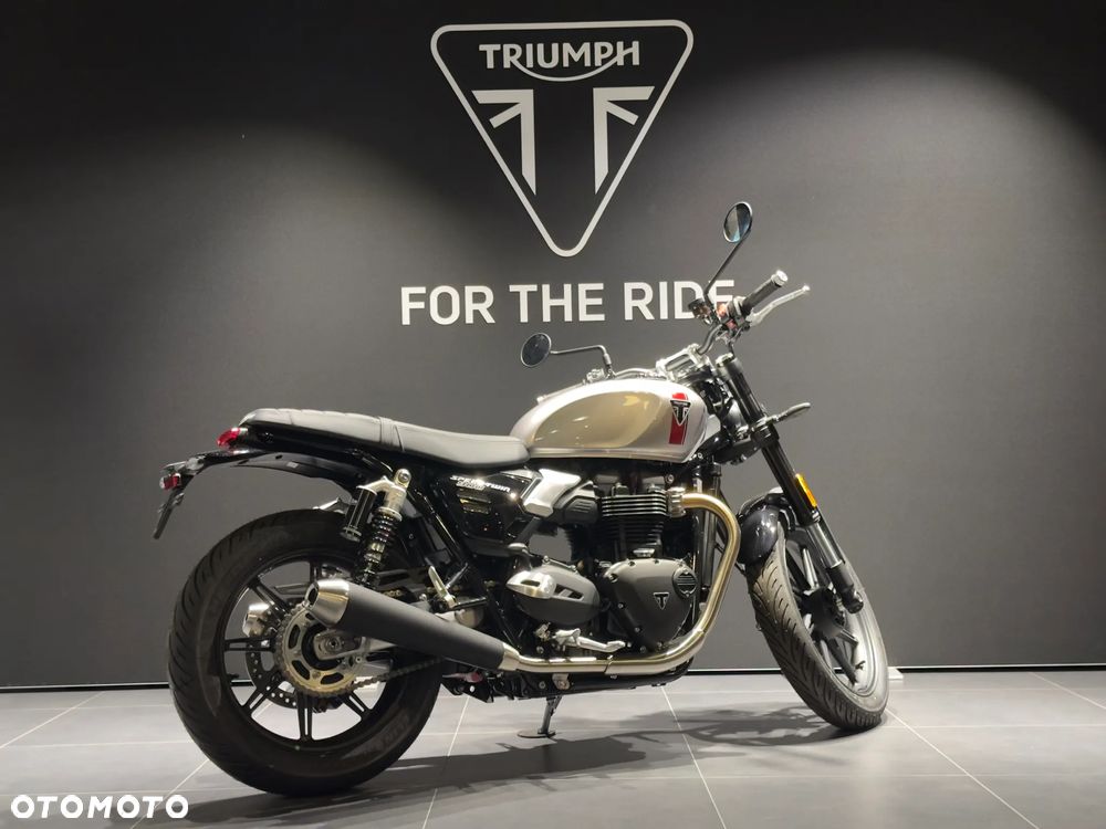 Triumph Speed Twin - 4